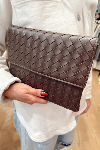 maxwell-james-jeans-ivy-woven-clutch-bag-espresso