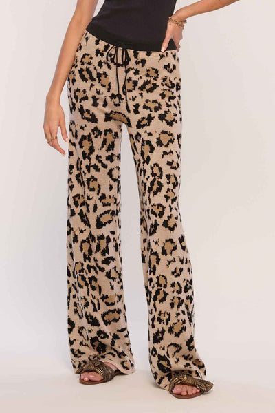 maxwell-james-jeans-heartloom-giorgia-sweatpant-bottoms-animal-print-lounge-pjs-leopard