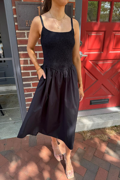 maxwell-james-jeans-steve-madden-codie-black-midi-dress