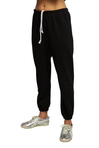 maxwell-james-jeans-perfect-white-tee-johnny-french-terry-easy-sweatpant-true-black