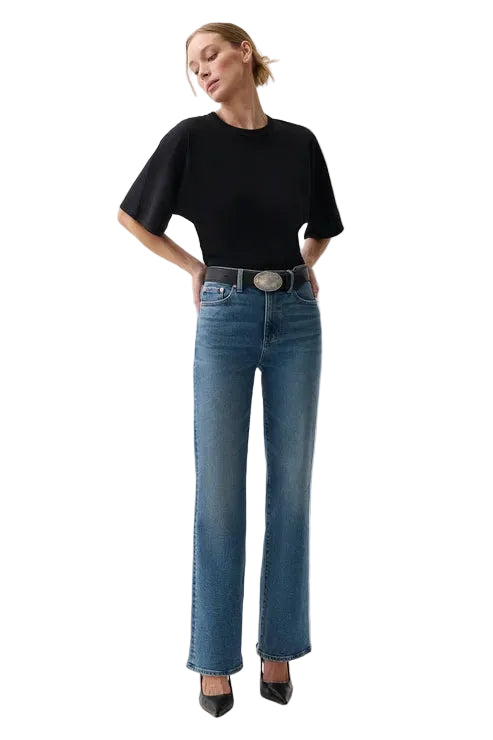pistola denim Evie high Rise comfort stretch slim boot cut jeans medium wash with a black short sleeve top and black pumps