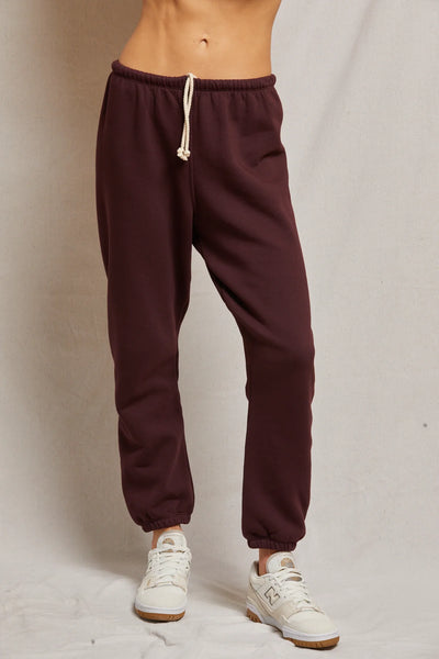 maxwell-james-perfect-white-tee-stevie-cotton-fleece-easy-sweatpant-blackberry