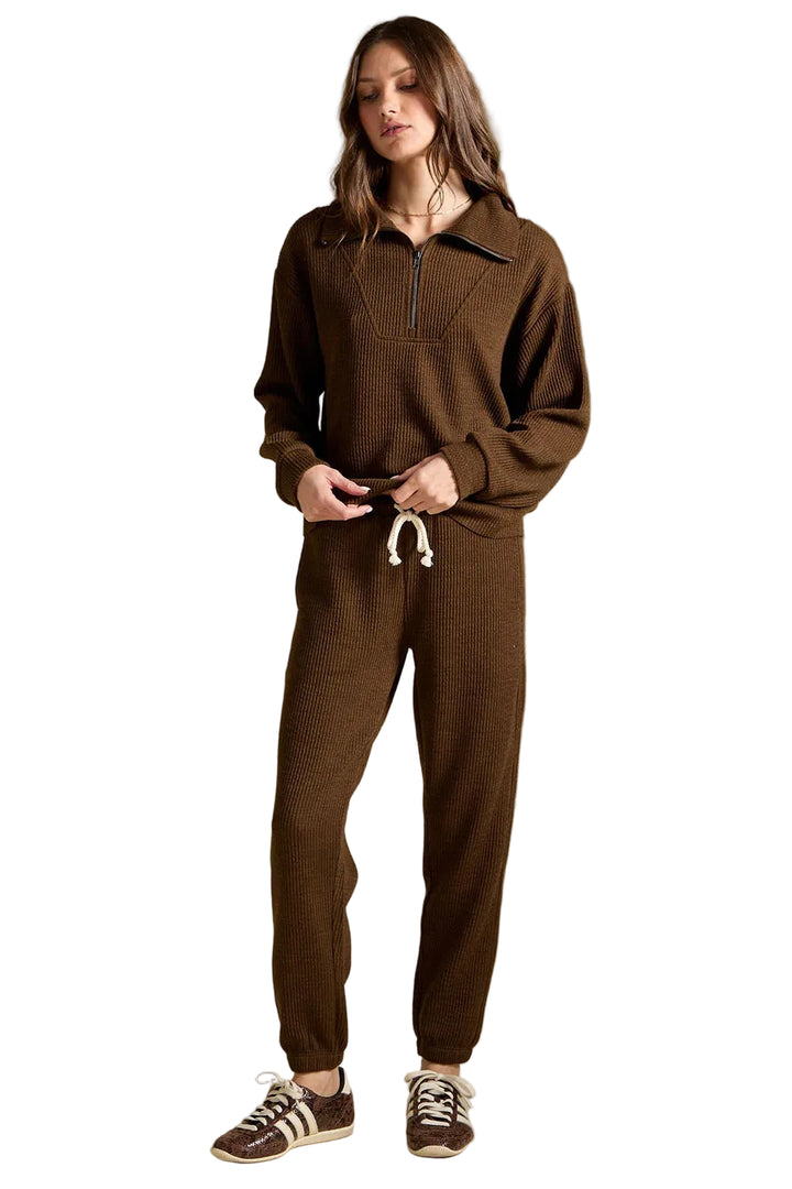 saltwater luxe Pull on jogger olive with matching half zip pullover 