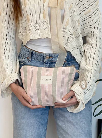 maxwell-james-jeans-del-a-mur-rosa-toiletry-bag--pink-stripe