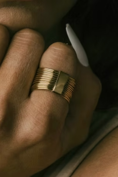maxwell-james-jeans-raissing-surfers-hanna-ring-jewelry-accessories-gold