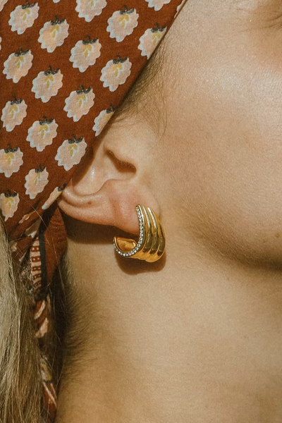 maxwell-james-jeans-raising-surfers-the-fenwick-hoops-gold-jewelry-accessories