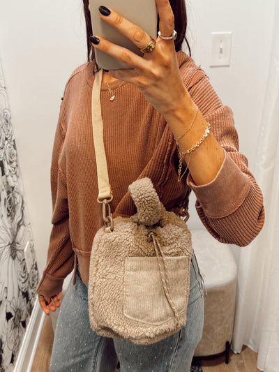 maxwell-james-jeans-stanton-fleece-cross-body-sherpa-fleece-hand-bag-khaki