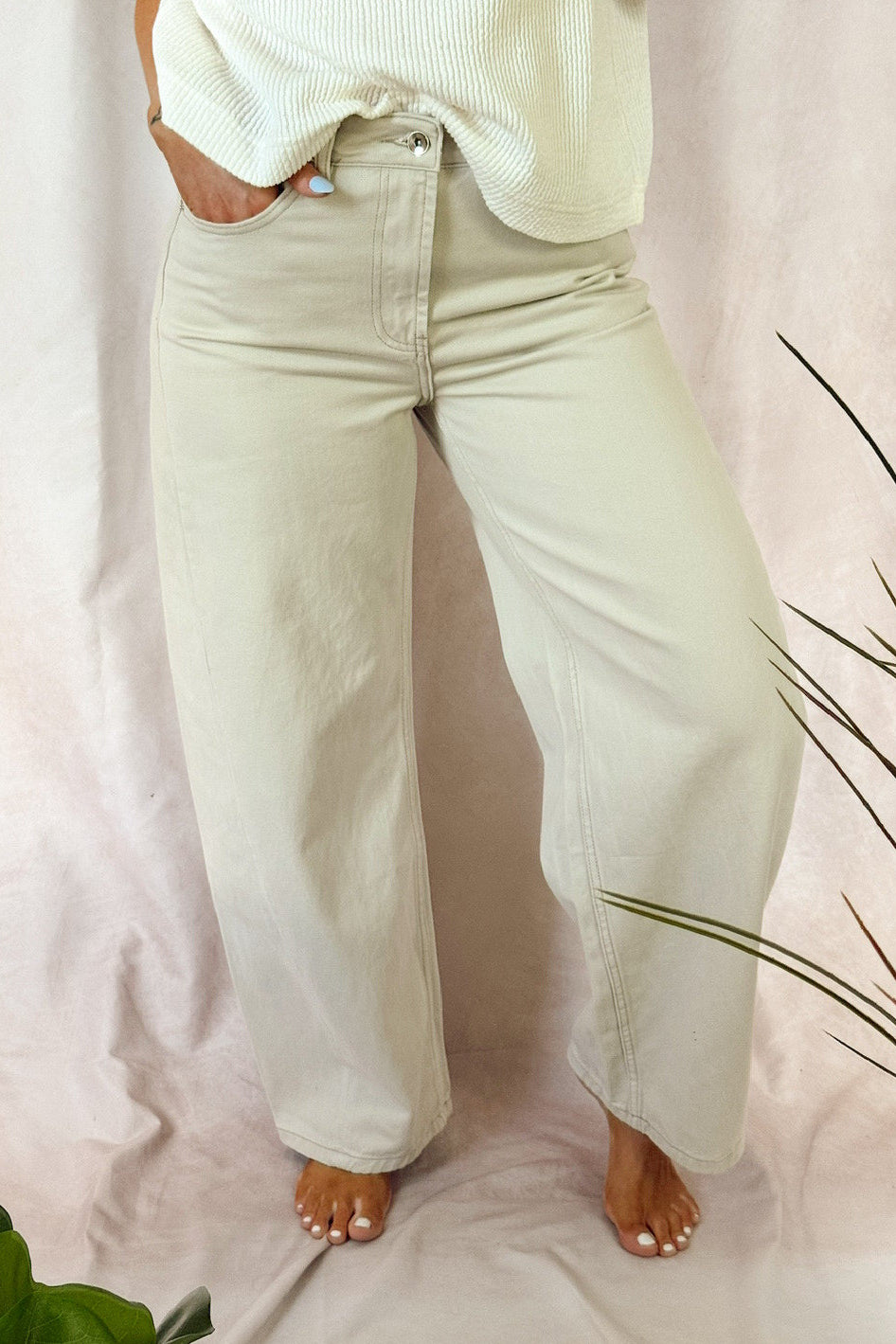 Stanton high rise barrel jeans greige stone with ivory short sleeve v-neck top