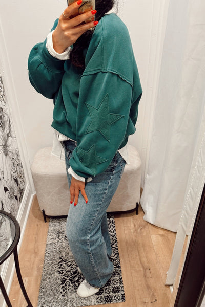 maxwell-james-stanton-star-sweatshirt-comfy-cozy-cropped-stars-eagles-go-birds-philly-philadelphia-sports-football