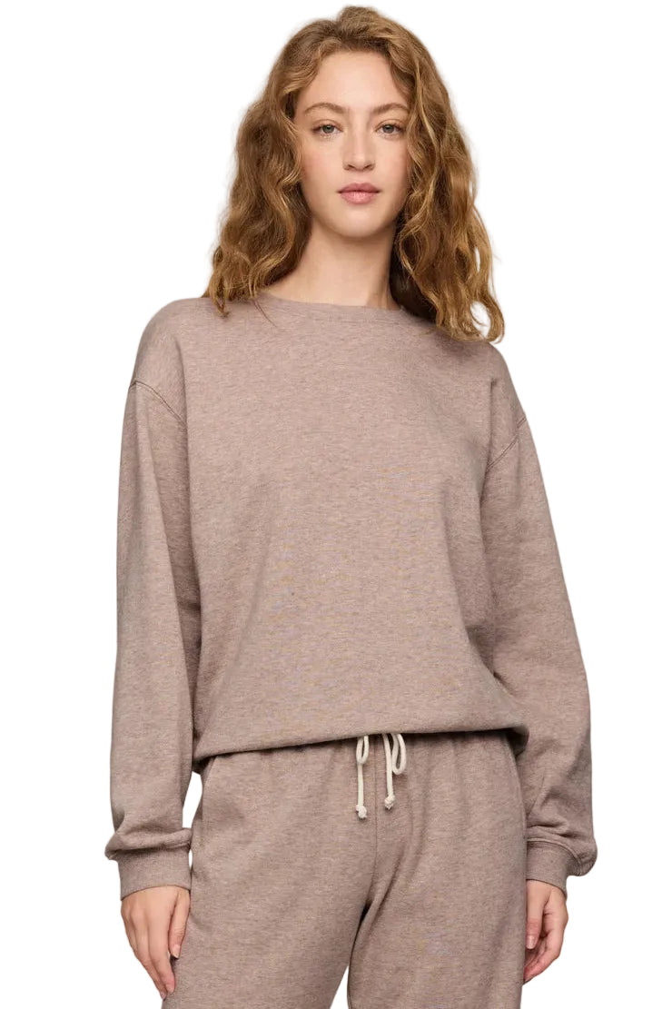 z supply classic boyfriend Crew neck long sleeve heather taupe oatmeal sweatshirt with matching uptown classic fleece drawstring jogger sweatpants