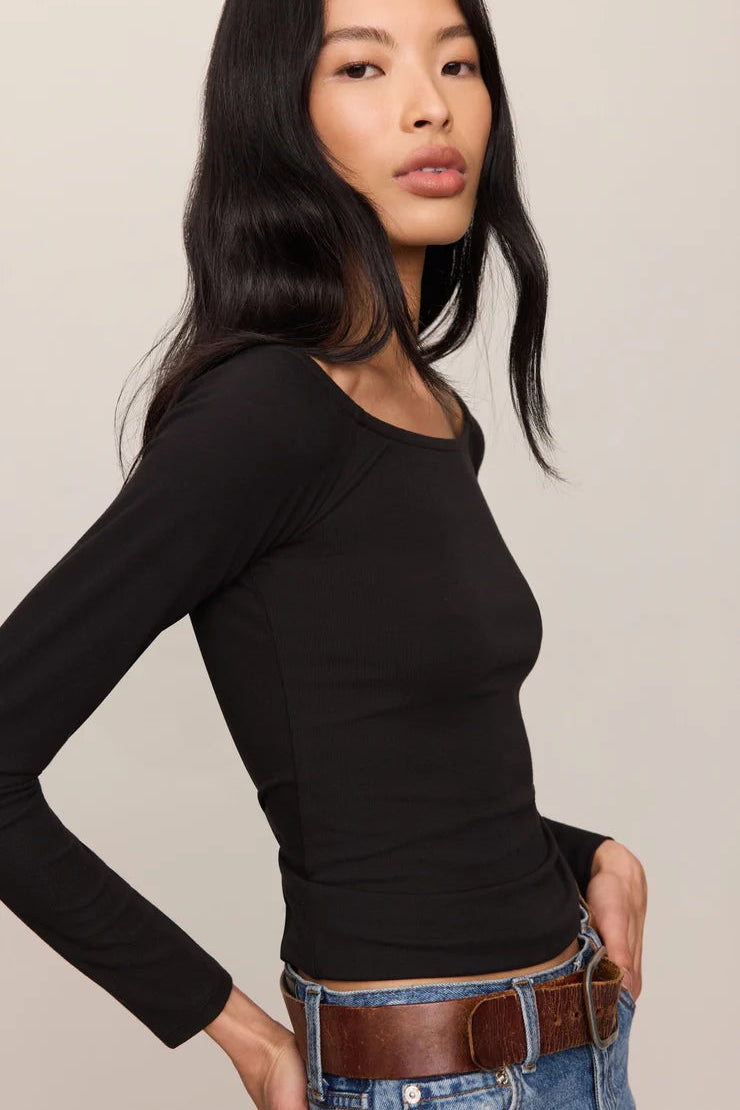 z Supply Sabrina Second Skin long sleeve stretchy basic off the shoulder wide neckline with medium wash denim jeans