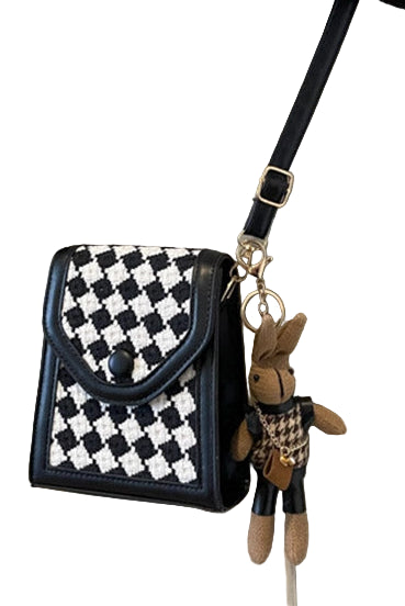 maxwell-james-jeans-stanton-checkered-black-and-white-brown-and-white-hand-bag-purse-rabbit-keychain