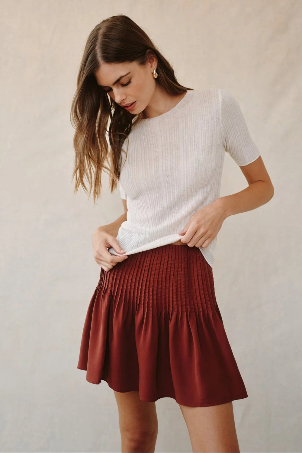 maxwell-james-jeans-bella-dahl-pintuck-mini-skirt-bottoms-harvest