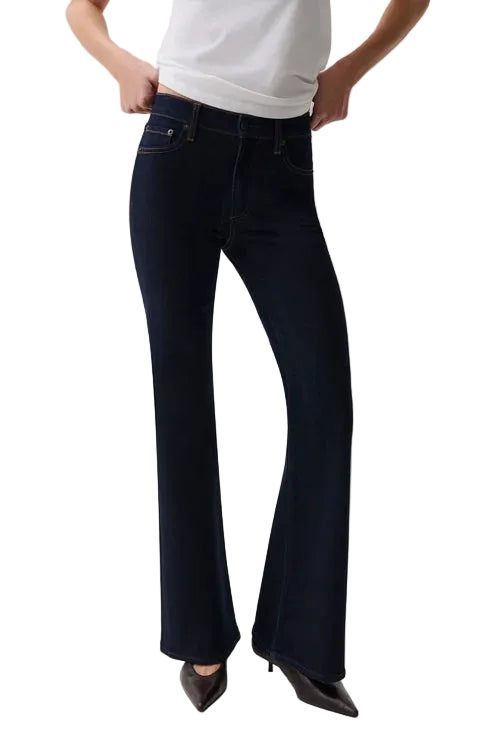 pistola denim Kinsley Mid Rise super stretchy dark Wash flare full length jean with a white tee and black pumps