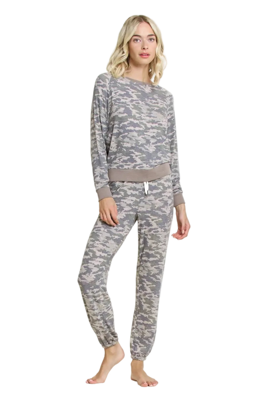 star-seeker-long-set-in-camo-honeydew