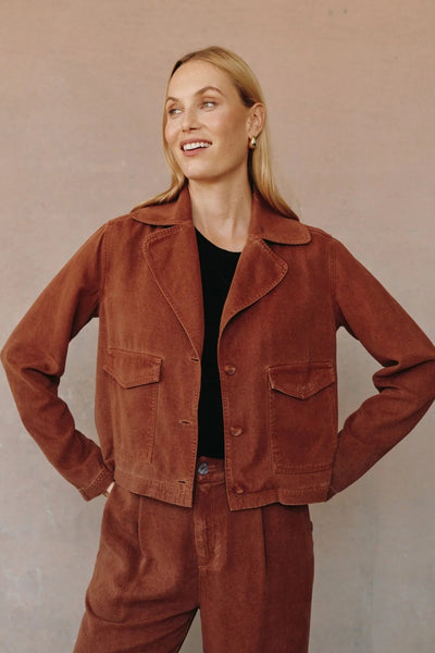 maxwell-james-jeans-bella-dahl-utility-crop-trench-honey-oak
