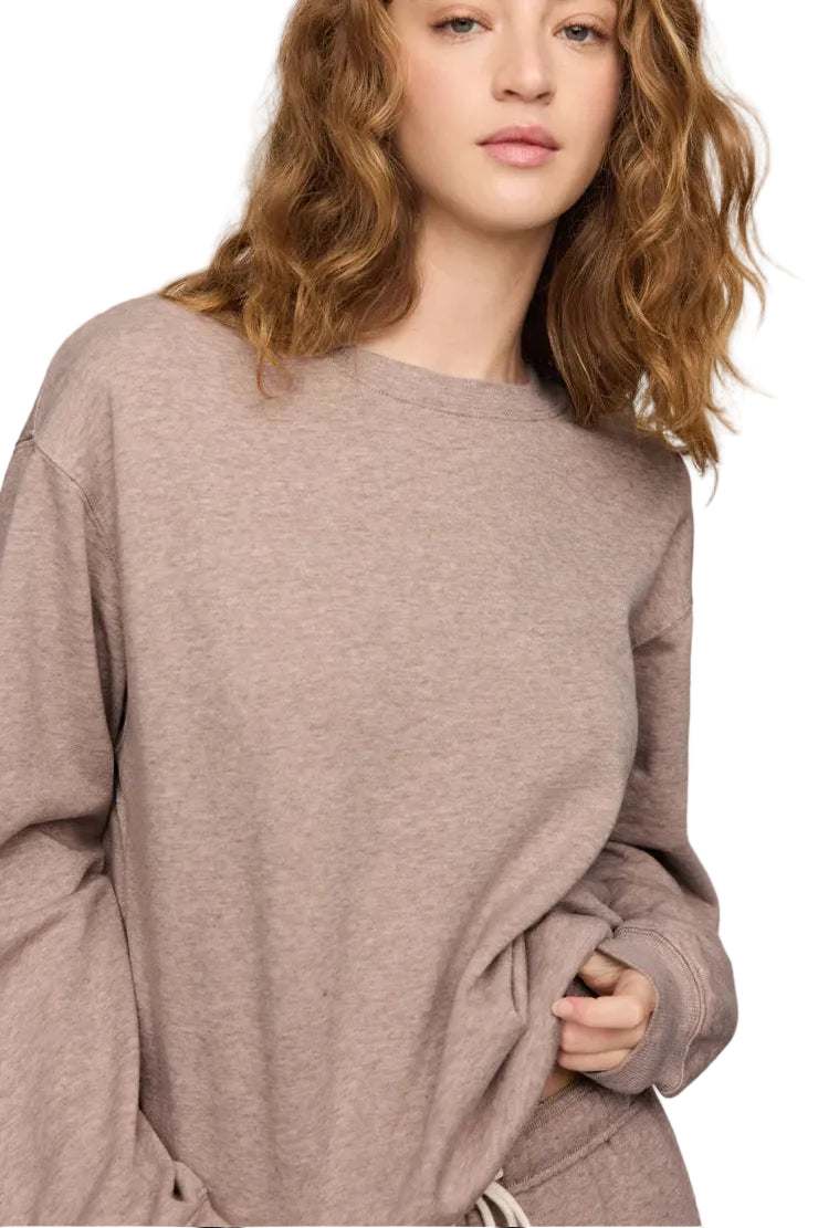 z supply classic boyfriend Crew neck long sleeve heather taupe oatmeal sweatshirt with matching uptown classic fleece drawstring jogger sweatpants